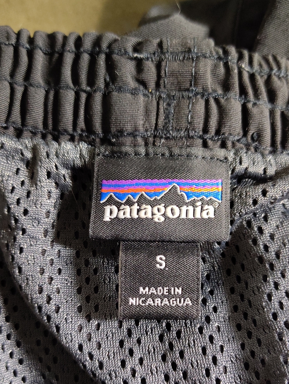 Patagonia Baggies 5" Shorts Men’s Small Black S Trunks - Picture 3 of 3